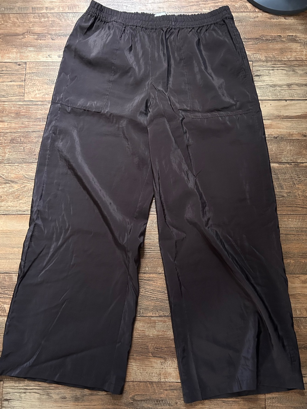 Zara women’s Satin-Look Wide-Leg Pants in Dark chocolate Brown